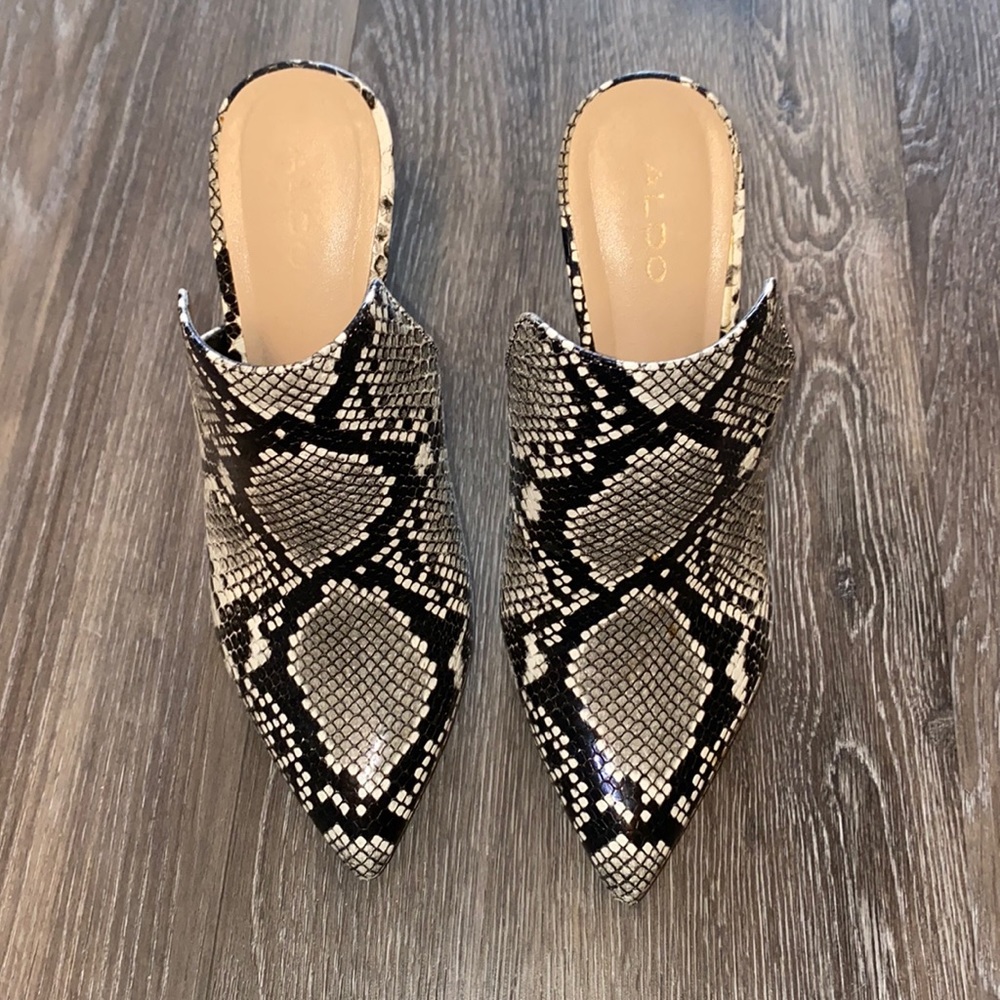 Aldo Snake booties